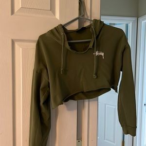 Cropped Stussy hoodie. Size M.